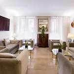 Hotel Cecil 3*