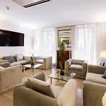 Hotel Cecil