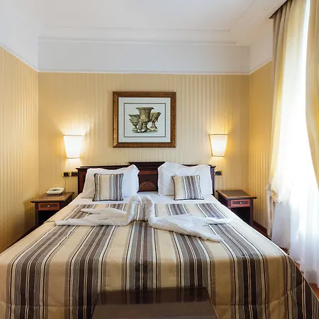Cecil 3* Rome