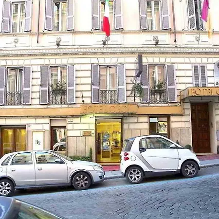 Cecil Hotel 3*